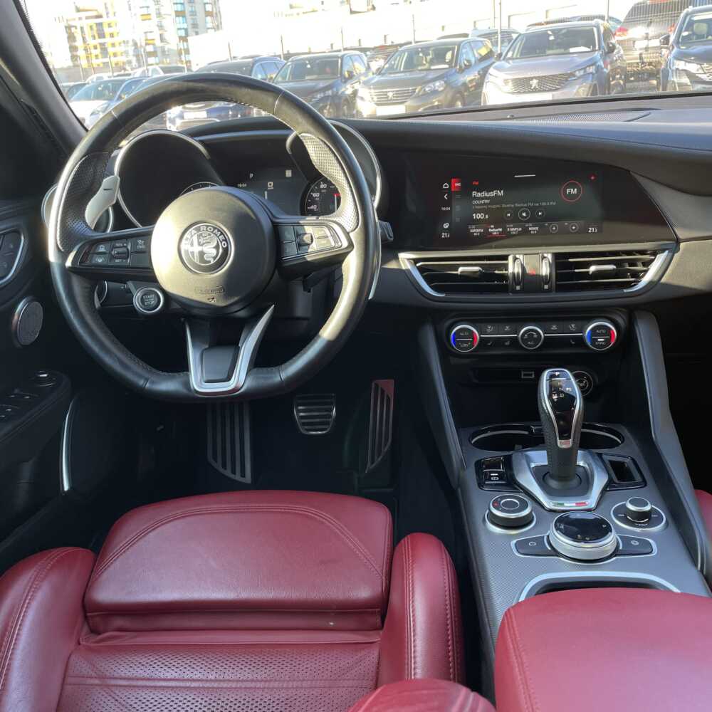  Giulia