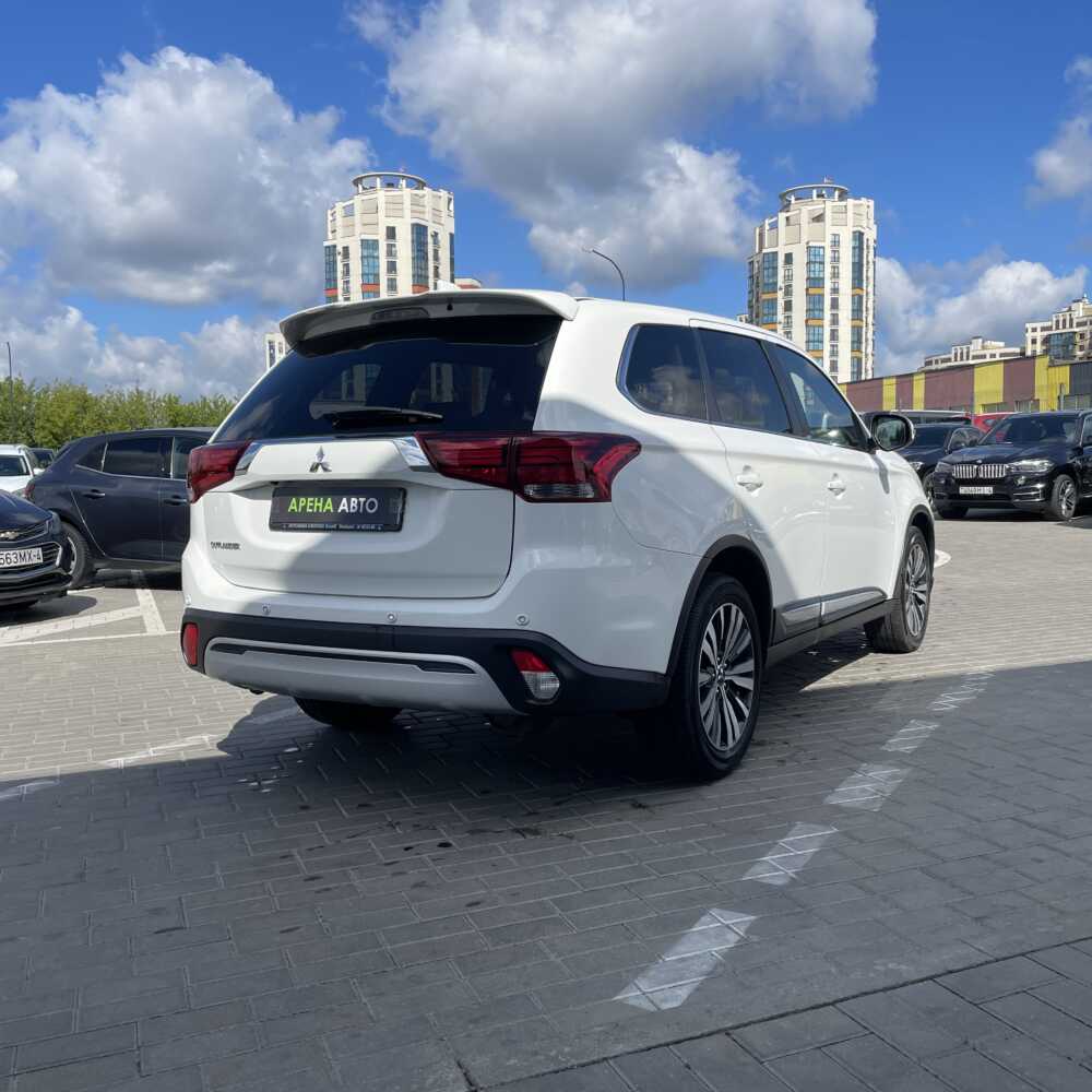  Outlander