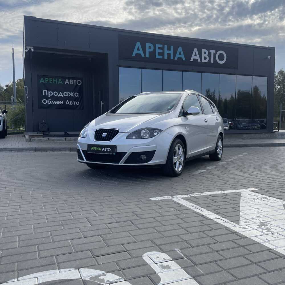 Автомобиль Seat Altea (2011)