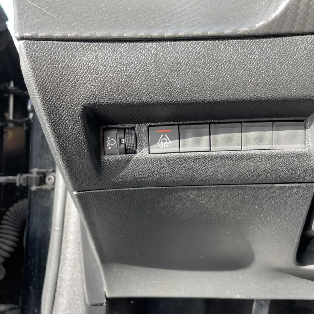  208